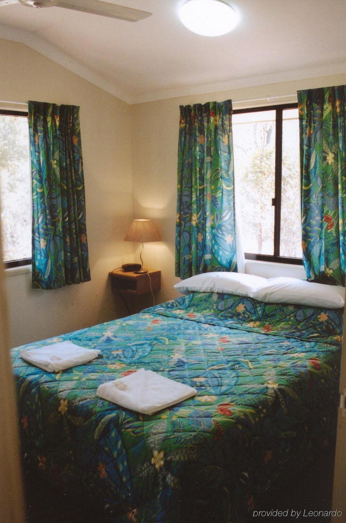 Capricorn Caves Hotel Рокхемптън Екстериор снимка